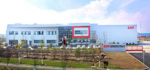 Innerhalb von neun Monaten wurde die 8.000 Quadratmeter neue Halle errichtet. 