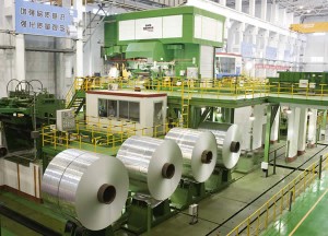 Dieses Aluminium-Kaltwalzwerk ist bei der Nanshan Light Alloy Co. Ltd. in China im Einsatz. (Foto: SMS)